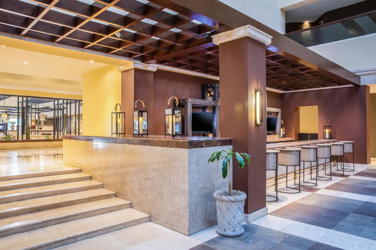 Sheraton Chihuahua Soberano Otel Dış mekan fotoğraf